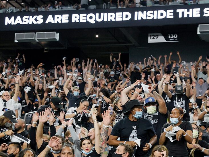 Raiders to require vaccines for fans at home games