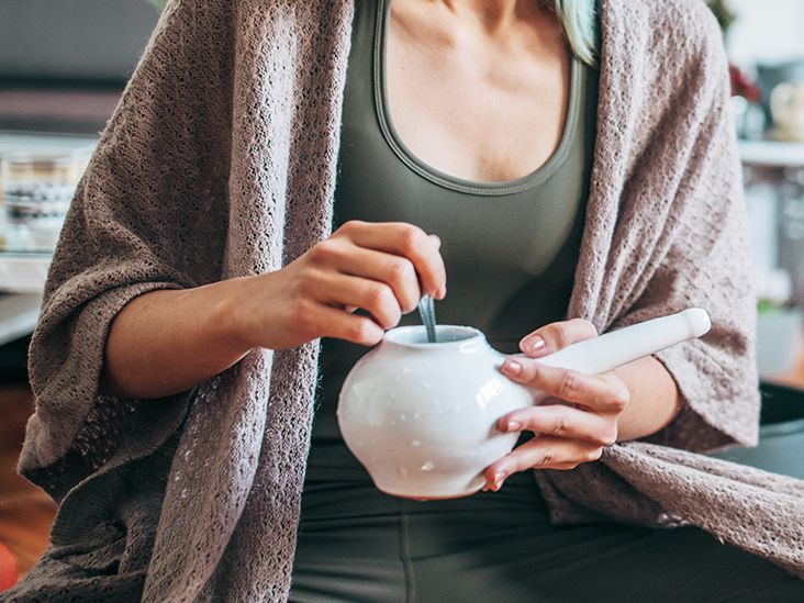 How to Use a Neti Pot Safely to Relieve Congestion