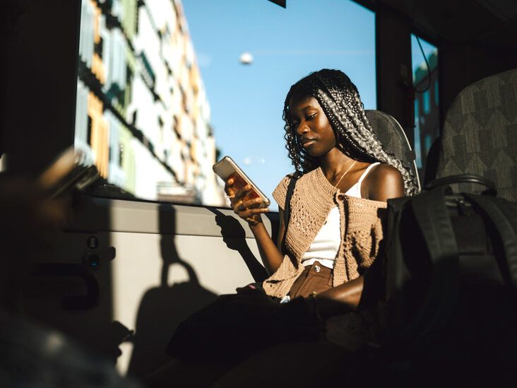 Your Guide to Creating a Healthier Relationship with Social Media