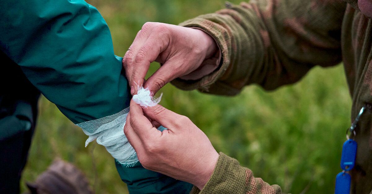 How Is a Gunshot Wound Treated?