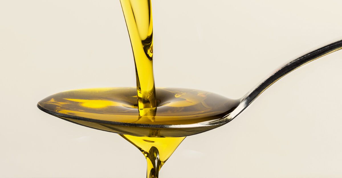 Canola Oil vs. Olive Oil: What's the Difference?
