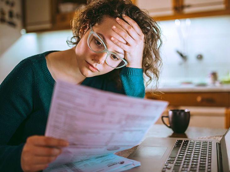 Money Anxiety: Signs, Causes, How to Handle It