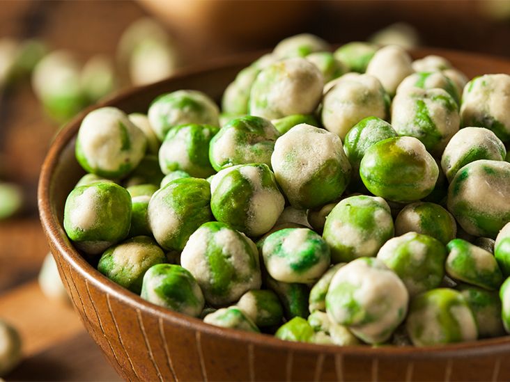 Wasabi Peas Nutrition, Uses, Benefits, and Downsides