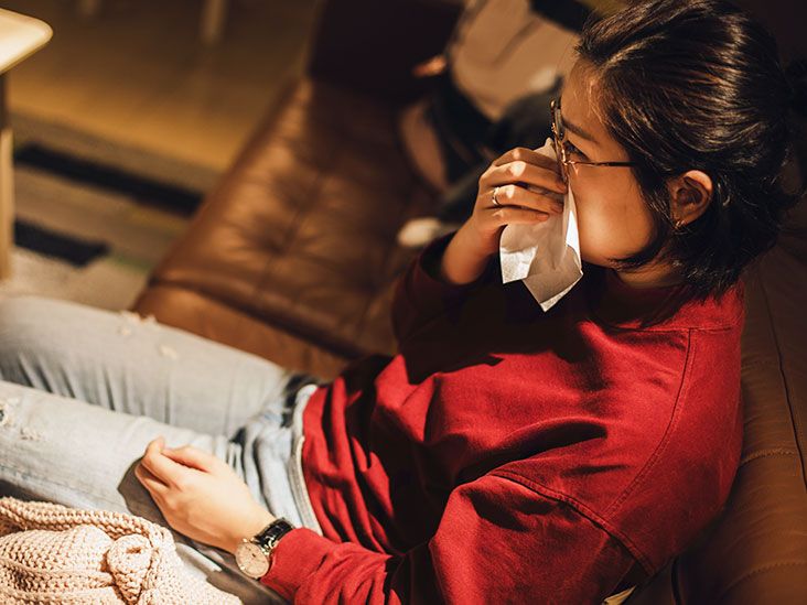 why-do-you-feel-sicker-at-night-when-you-have-a-cold-or-flu