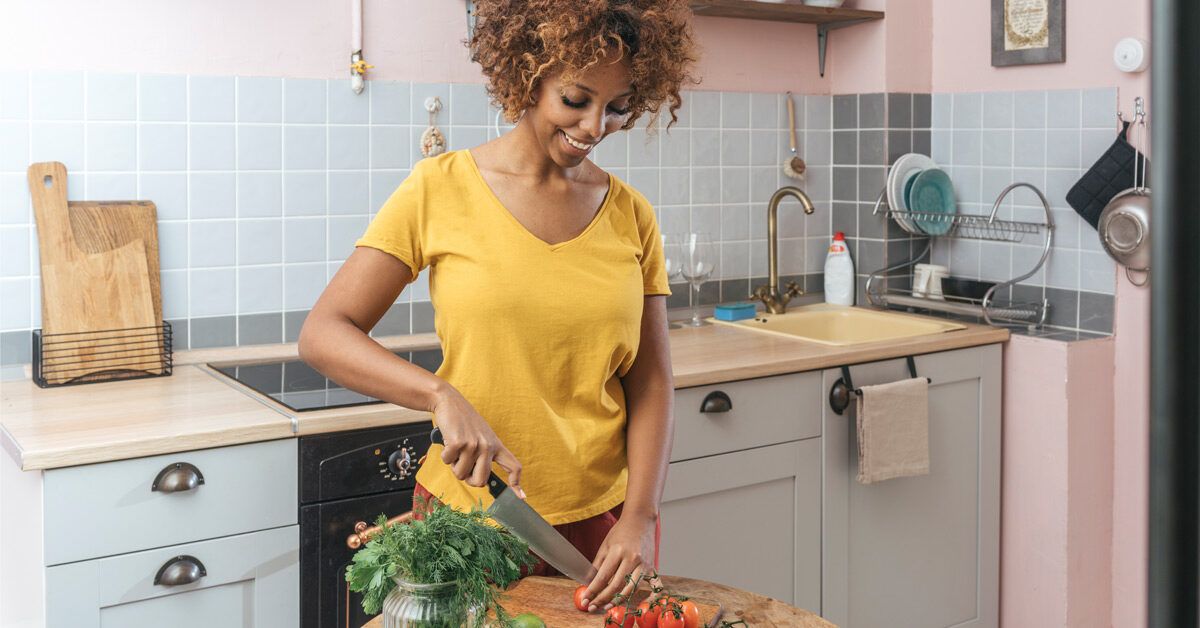 https://media.post.rvohealth.io/wp-content/uploads/2022/10/young-woman-in-kitchen-preparing-healthy-meal-1200x628-facebook-1200x628.jpg