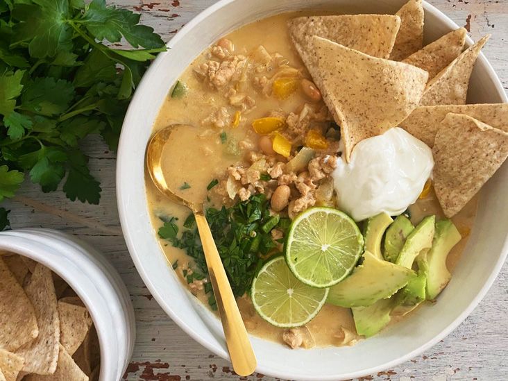 Recipe for Pregnancy Creamy White Chicken Chili with Greek Yogurt