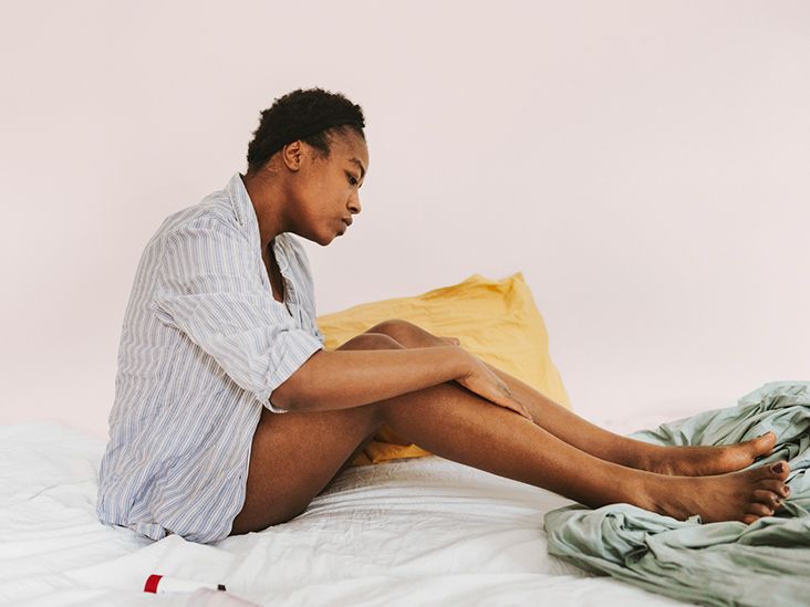 Psoriasis Behind Knees Symptoms, Causes, and Treatment