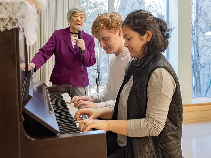 Music for Alzheimer’s Benefits, Risks, and Techniques