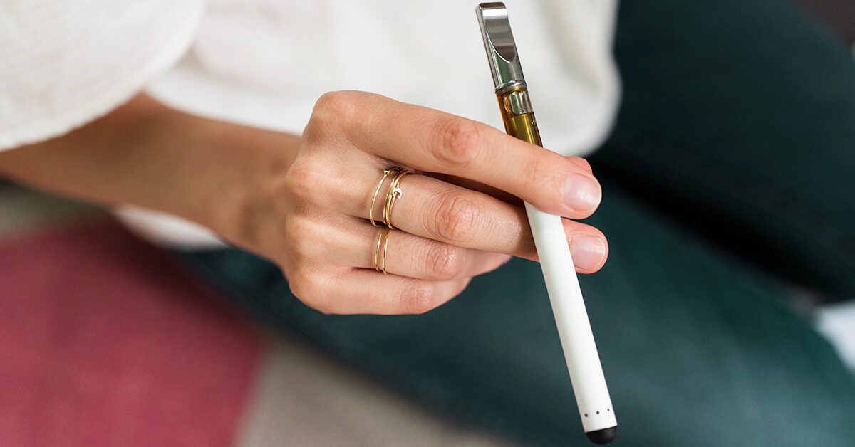How Long Does A Dab Pen Battery Typically Last?