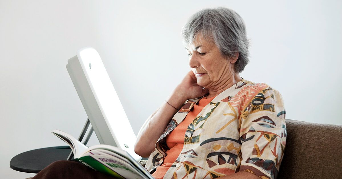 Alzheimer's Light Therapy What Are the Benefits?