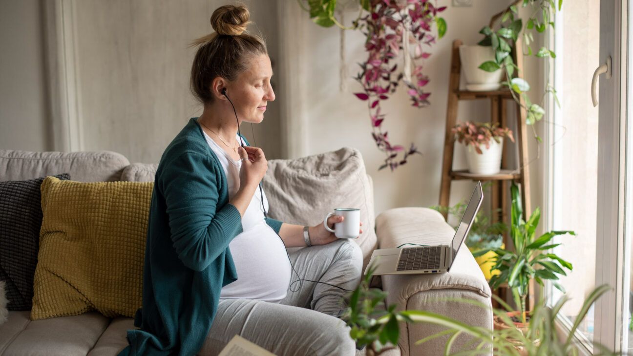 Can I Sleep In A Recliner While Pregnant? An Expert Explains