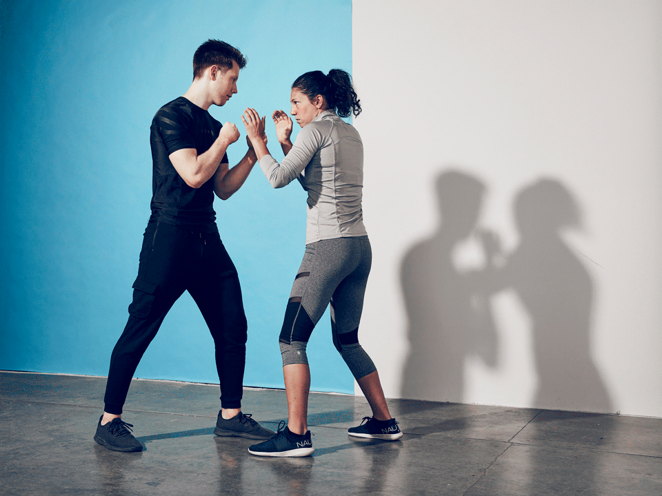 Simple self-defence: 3 basic moves to protect yourself - Top Sante