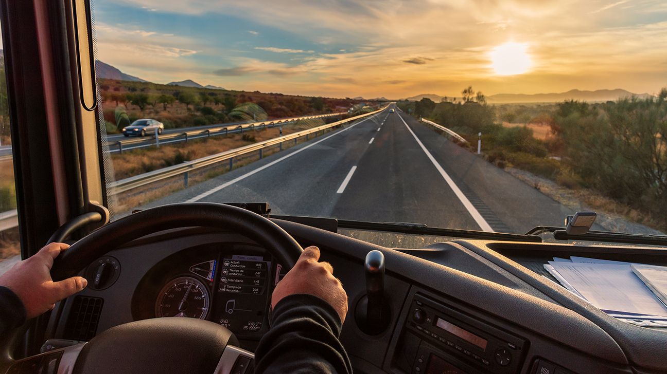 Spinal Conditions That Affect Long-Haul Truck Drivers