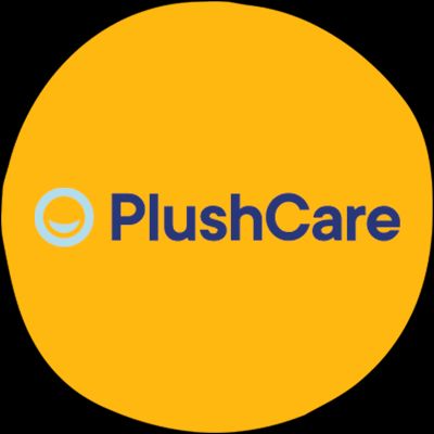 Logo Plush Care dengan latar belakang oranye