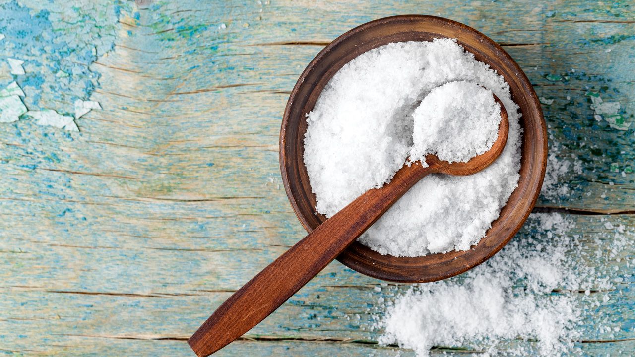 Salt Water Gargle: Sore Throat, How To, Recipe, and More