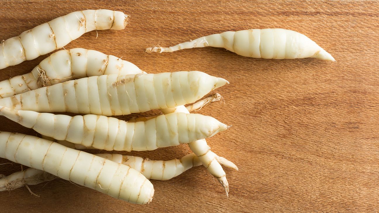 A number of arrowroot tubers