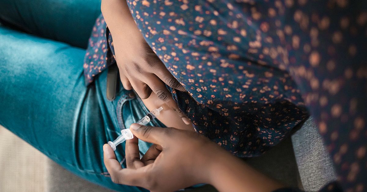 What are the signs of insulin overdose?