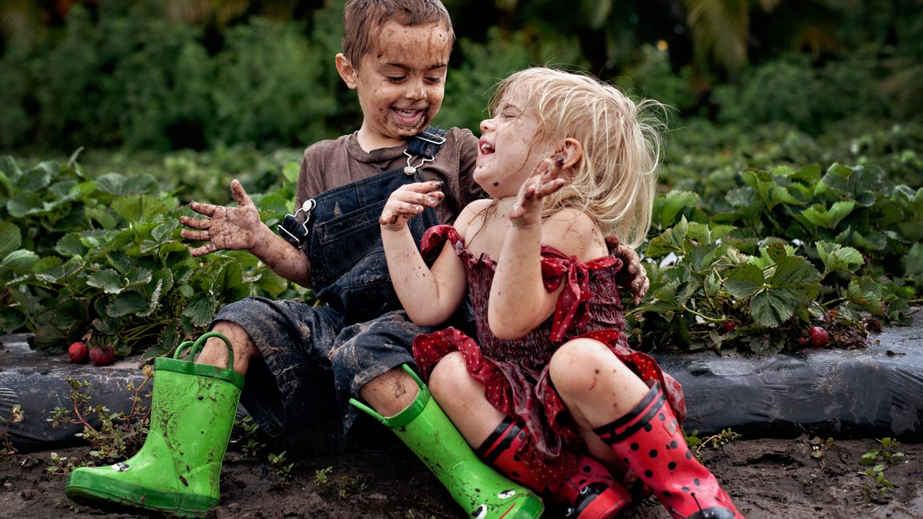 enfant, saleté, jeu