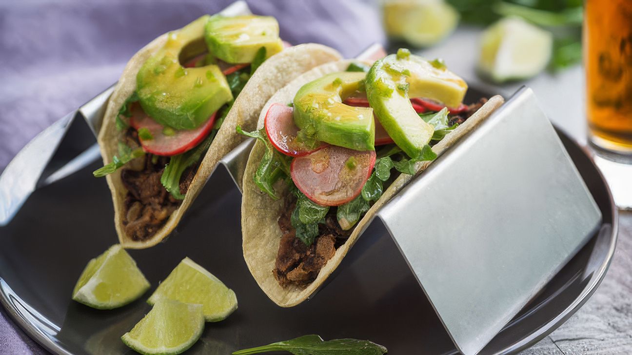 Black bean radish taco