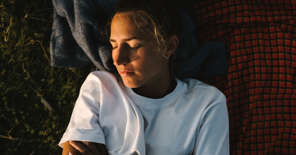 Pulsatile Tinnitus When Lying Down Why Does It Happen?