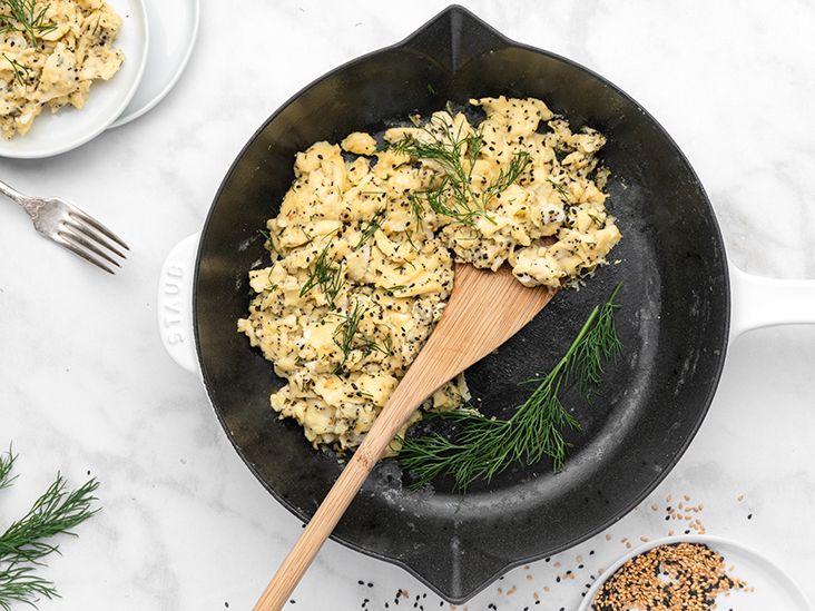 Egg Scramble with Everything Bagel Seasoning