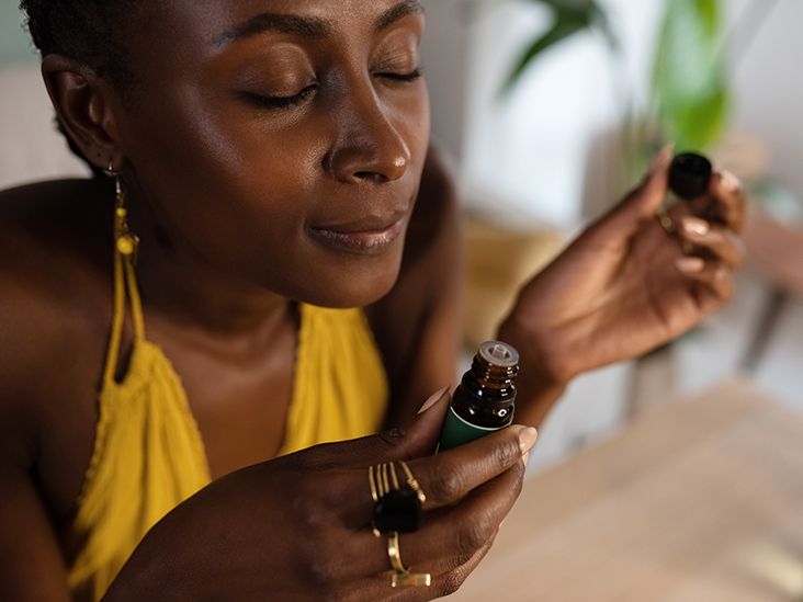 How Essential Oils May Help Your Chakra Energy Points