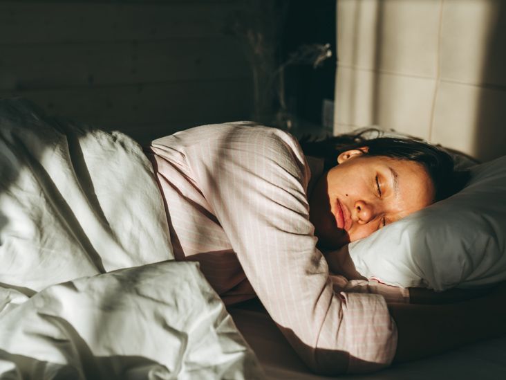 15 Remedies That May Stop Snoring