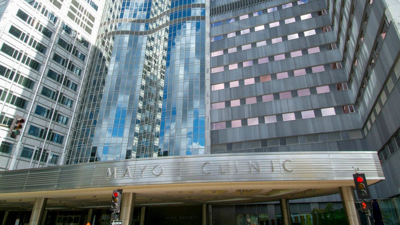 Exterior of Mayo Clinic building