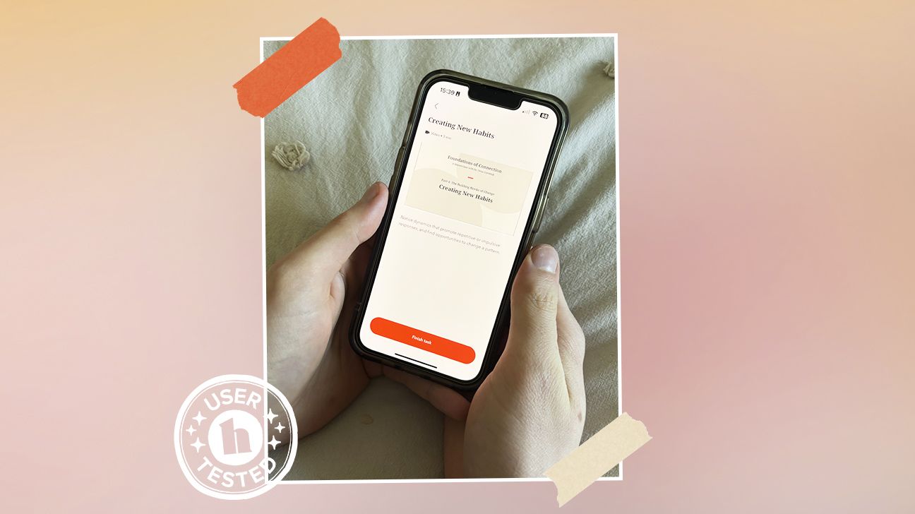 our tester, Sarah is sharing her phone screen that shows the lesson on how to create new habits