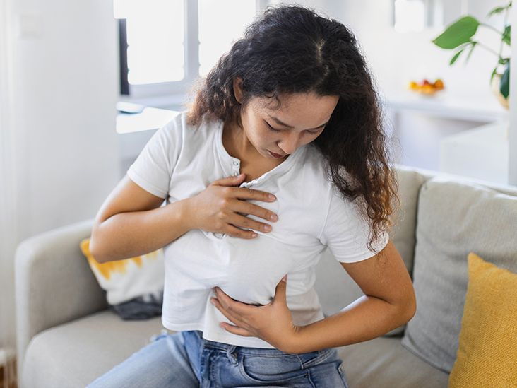 Why Is There a Rash Under My Breast?