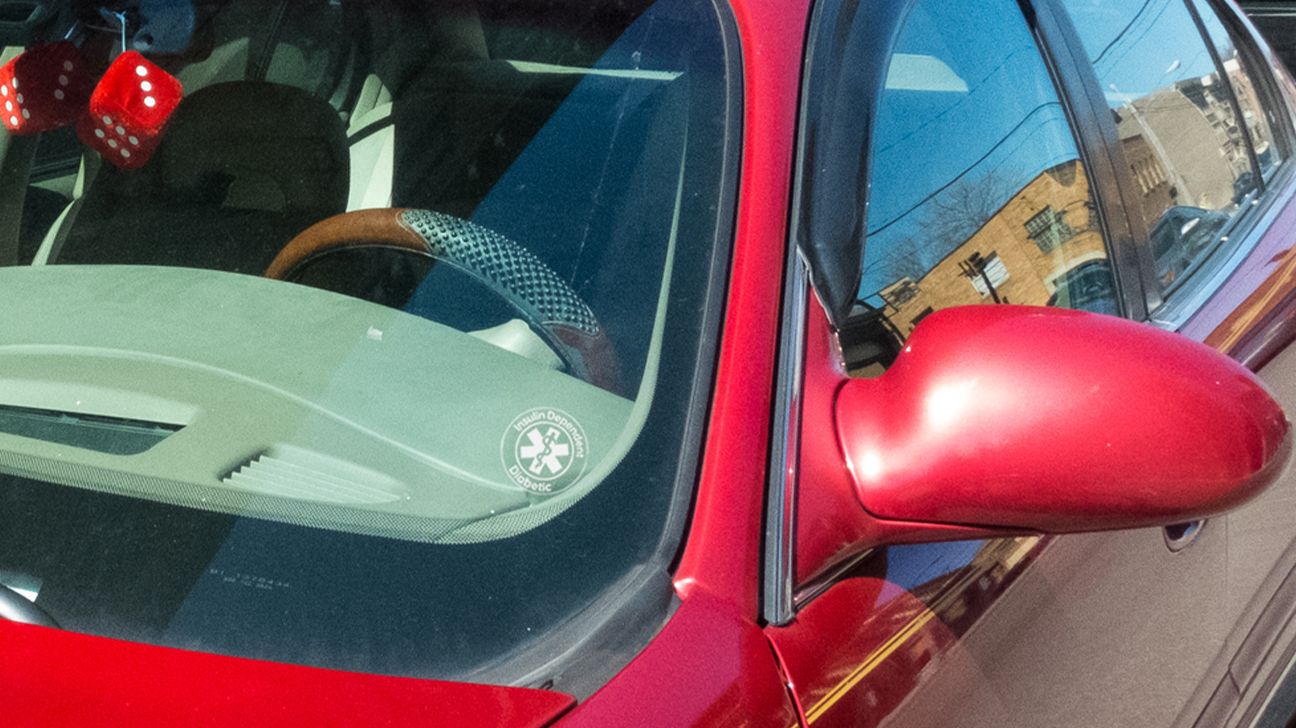 diabetes medical alert on windshield