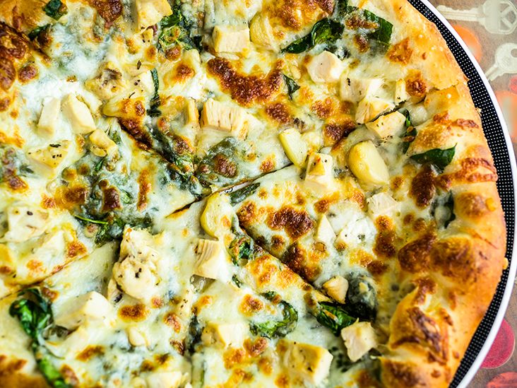 Chicken Pesto Pizza with Spinach Salad-image