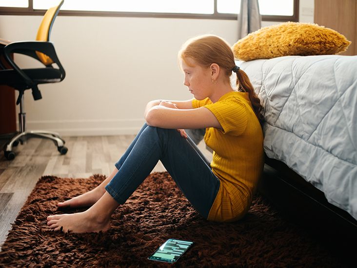 Learn the Symptoms of Social Isolation and How to Get Support