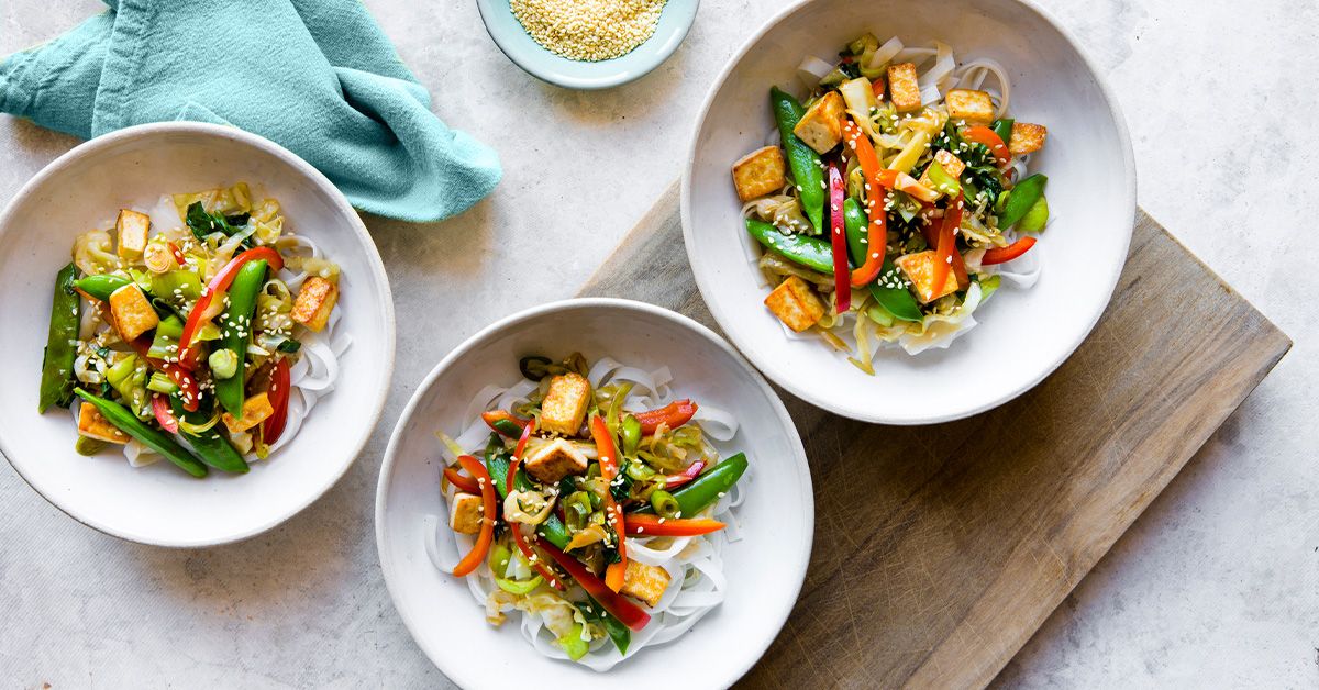 Рационы на основе растений могут быть такими же здоровыми, как диета средиземноморская, обнаружило исследование.