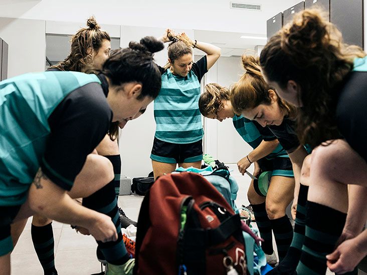 7 Tips on Managing Eczema If You Play Contact Sports