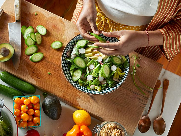 6 Tips for Dining Out While Taking GLP-1s