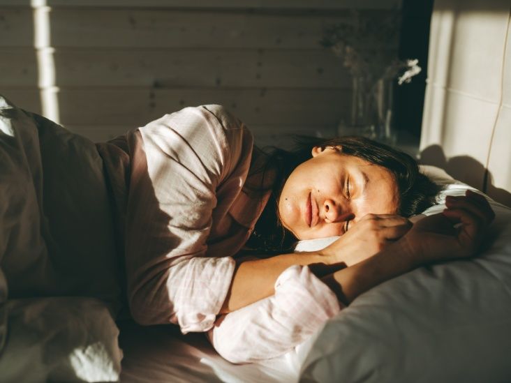 ‘Early Bird Dinner’: Does the TikTok Sleep Hack Actually Work?