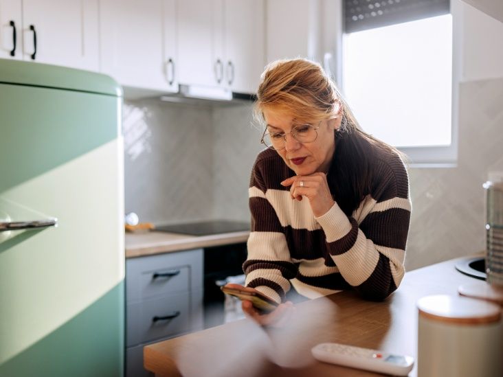 ‘Menopause Cocktail’: Can Allergy, Acid Reflux Meds Help Alleviate Symptoms?