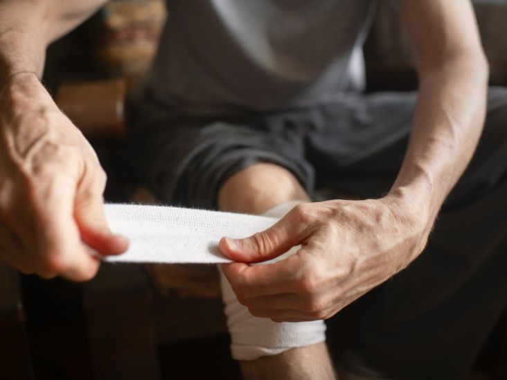 What to Expect During the 4 Stages of Wound Healing