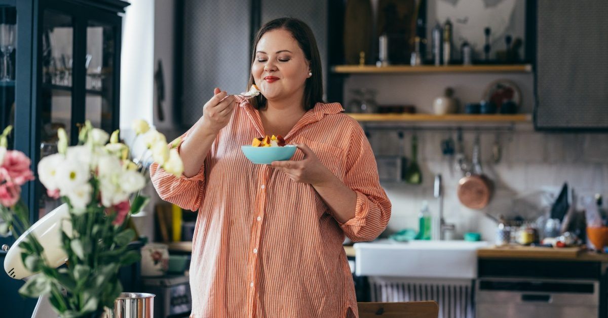 8-Hour Time-Restricted Eating Window May Lead to Greater Weight Loss