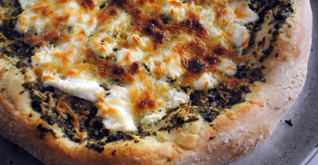 Pesto Cheese PIzza