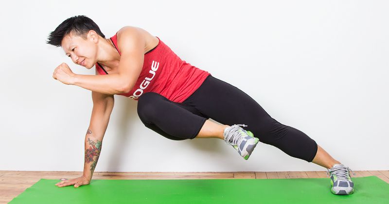 How To Do Side Plank Pose With Leg Lift