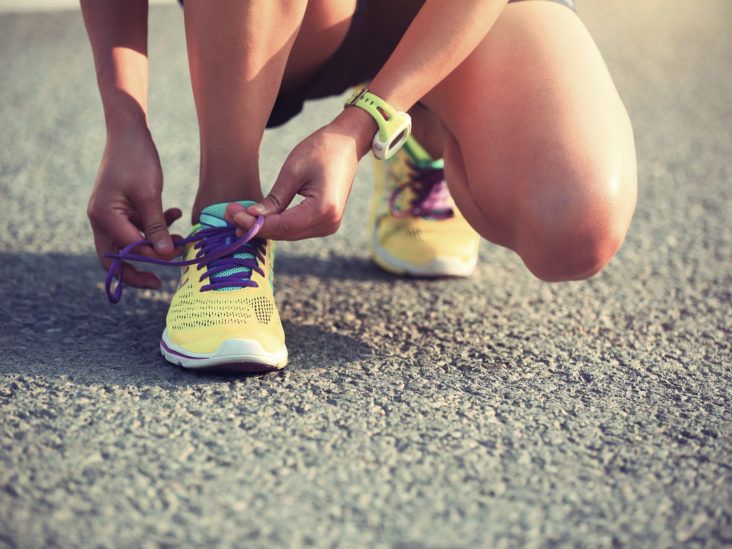 4 Super-Important Foot Stretches for Runners
