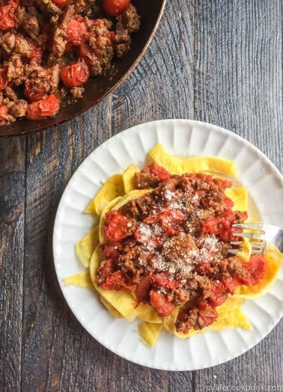 Low-Carb Recipes: Low-Carb Sausage and Egg Noodles