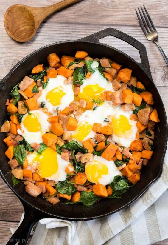 One Pot Meals: Spinach Egg and Sweet Potato Hash