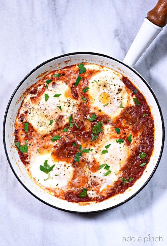 One Pot Meals: Eggs in Purgatory