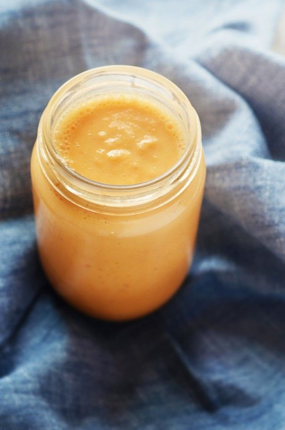 Apple, Carrot, and Peach Smoothie