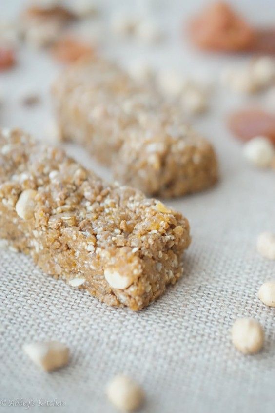 5. Gluten-Free No-Bake Granola Bars With Peanuts and Apricot