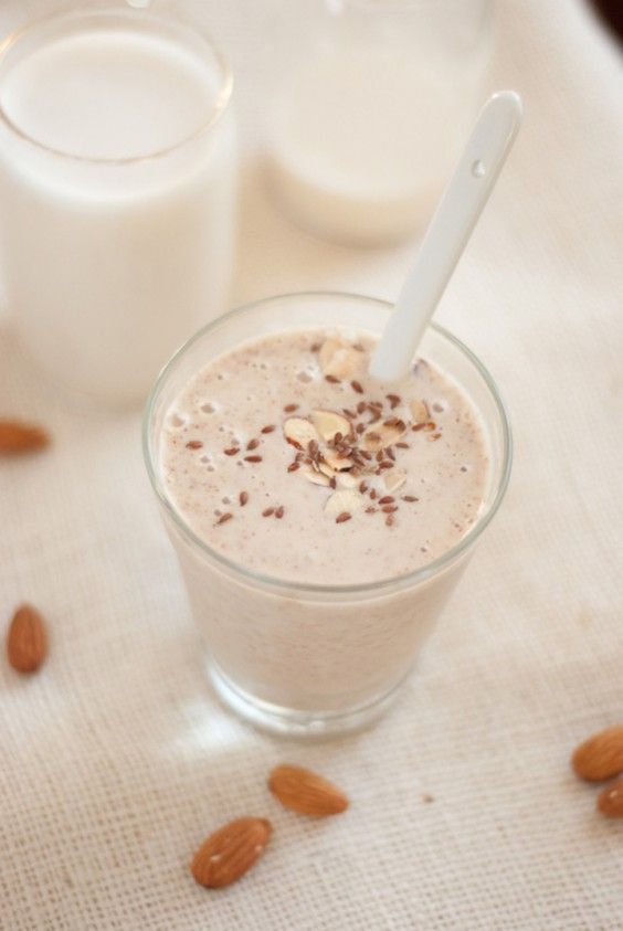 1. Banana Almond Smoothie