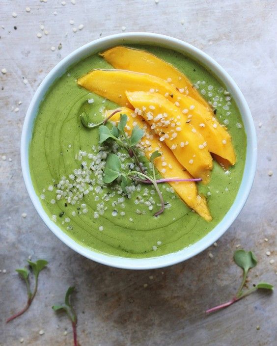 14 Deliciously Healthy Green Smoothie Recipes